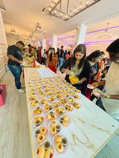 Wedding counter, bulk service